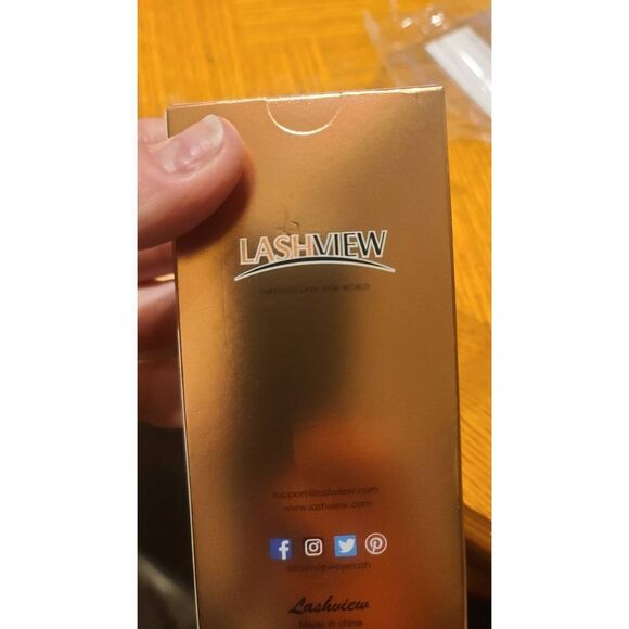 LASHVIEW Eyelash Extensions,Individual Lashes, 0.15 Thickness D Curl Mixed Tray( - Picture 4 of 5